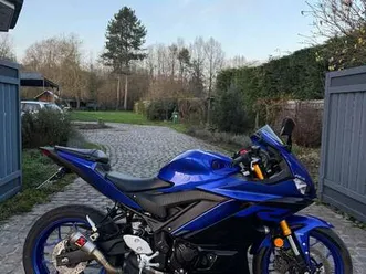 *akrapovic* @aelbrechtmotors