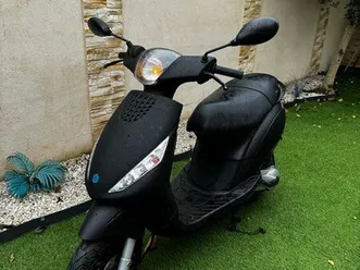 piaggio zip 50 2t – 2011 – 7 500 km