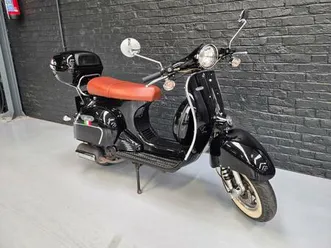 ② neco abruzzi 125 en parfait état avec 1 431 km