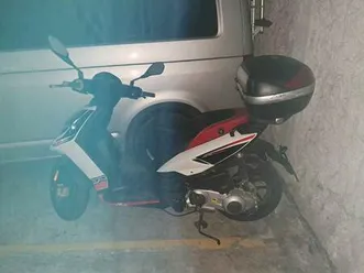 aprilia - sr motard 125