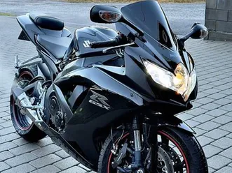 suzuki gsx-r 750