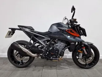 2024 ktm 990 duke, ex demo, remus exhaust, full tech pack, 724 miles