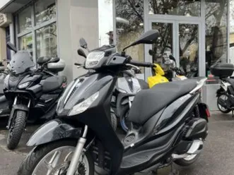 piaggio medley 125 iget 2025 125 cm3 | scooter | 1 735 km | noir | 75012 paris 12