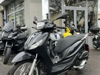 piaggio medley 125 iget 2025 125 cm3 | scooter | 2 312 km | noir | 75012 paris 12
