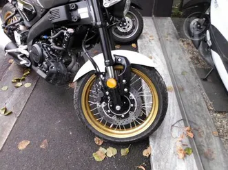 yamaha xsr 125 legacy 2025 125 cm3 | moto roadster | 320 km | argent | 92500 rueil malmaison