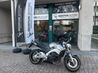 suzuki gsr 600 (2006 - 11)