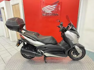 used yamaha xmax 300 for sale in surrey