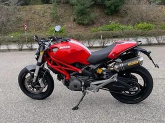 ducati - monster 696 +