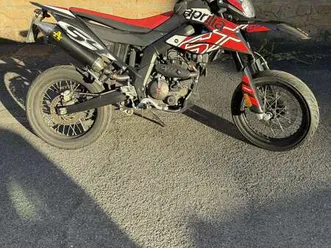 aprilia sx 125 abs rosso