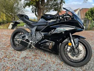 yamaha r7 700 super sports petrol manual euro 5 (73 ps) 689 cc