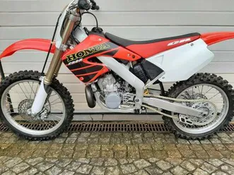② honda cr 250 cc de 2001