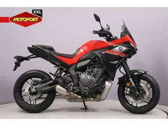 yamaha tracer 7 rood