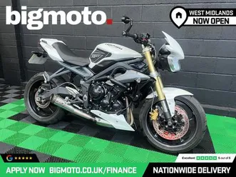 triumph street triple 675 naked petrol manual o ring (106 ps) low rate finance delivery available 675 cc