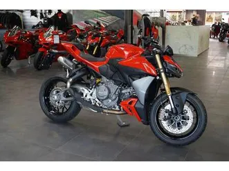 ducati streetfighter v2 a2 35 kw **284 km + my 2025**