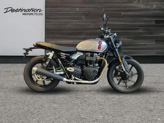 triumph speed standard colour 900 cc