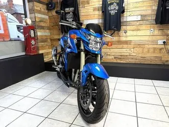 suzuki gsr750 750 naked