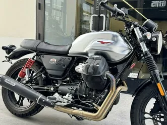 2020 moto guzzi v7 iii carbon shine