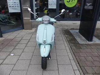 vespa primavera 50