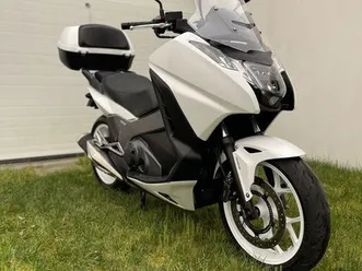 honda integra 750 amor