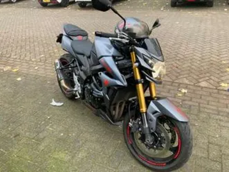 suzuki gsr 750a (2016), weinig km! — motoren | suzuki — marktplaats