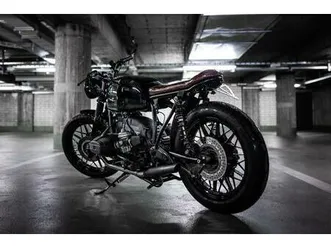 restaurierte bmw r100 rs - klassiker im neuen glanz