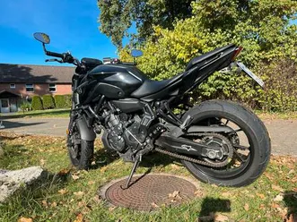 yamaha mt 07 nackedbike bj.2024 super zustand