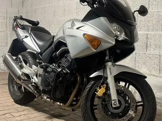 attraktive honda cbf 600 - garagenunterbringung