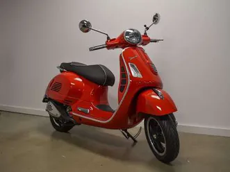 vespa gts super 125