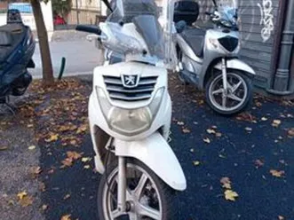 peugeot lxr 200 - 2011