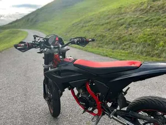 beta rr 50 track factory