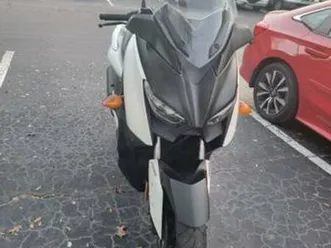 yamaha xmax 2018 only 3466 miles