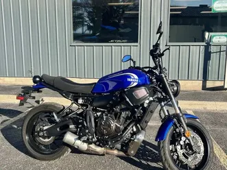 2025 yamaha xsr 700 - demo