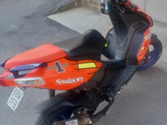 scuteer 50 sr aprilia