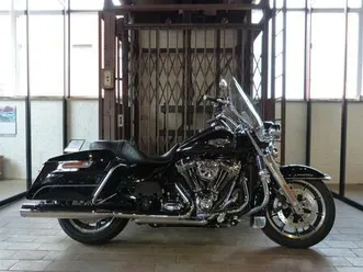 ② harley-davidson touring flhr road king