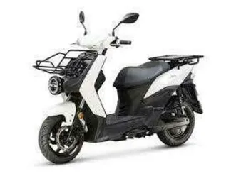 ② sym x pro b klasse wit