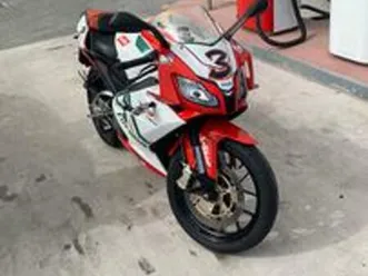 aprilia rs 125 replica max biaggi