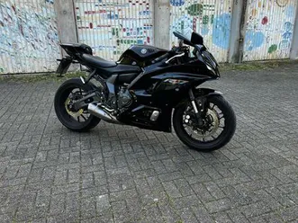 yamaha yzf-r7