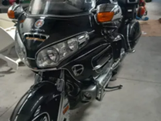 honda gold wing 1800