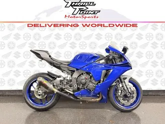 2020 yamaha yzf-r1