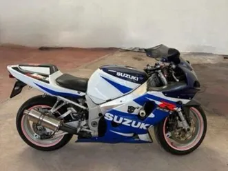 suzuki - gsxr 750