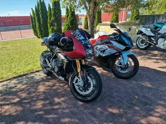 triumph - speed 1200 rr año 2024