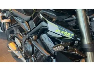 vendo triumph street triple 765 rs (2023 - 25) usata a bologna (codice 9889451) - moto.it