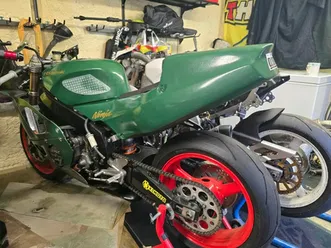 kawasaki zxr400 race track bikes & spares