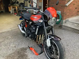 2018 kawasaki z900rs, low mileage in perfect condition,