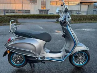 vespa elettrica in nieuwstaat elektrische scooter sprint — scooters | vespa — marktplaats