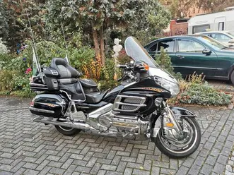 honda gold wing gl 18