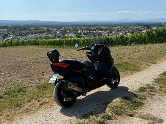 yamaha x-max 400 akrapovic