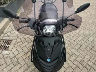 nette piaggio zip 2022 - sp kappenset & veel accessoires — scooters | piaggio — marktplaats
