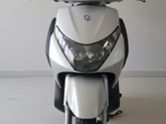 piaggio beverly 125