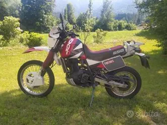 suzuki dr 650 - 1990